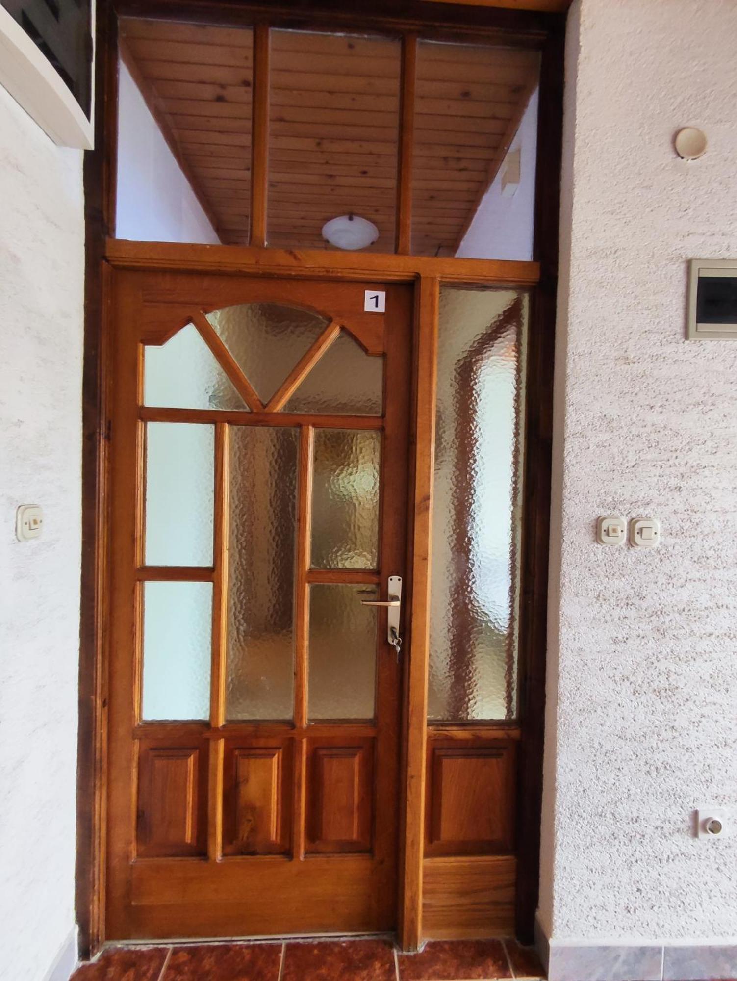 Apartmani Ivandic Murter Rom bilde